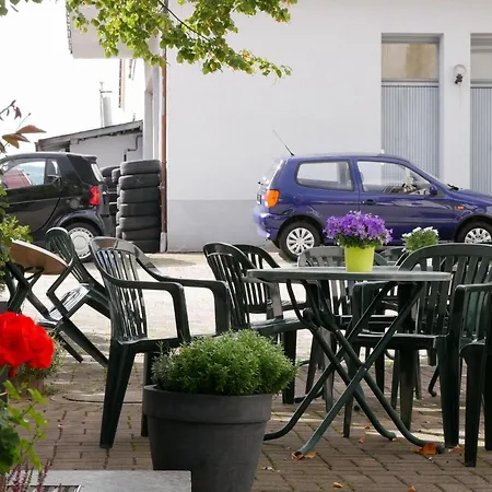 Hotel-restaurant Lamm Hotel Rietheim-Weilheim